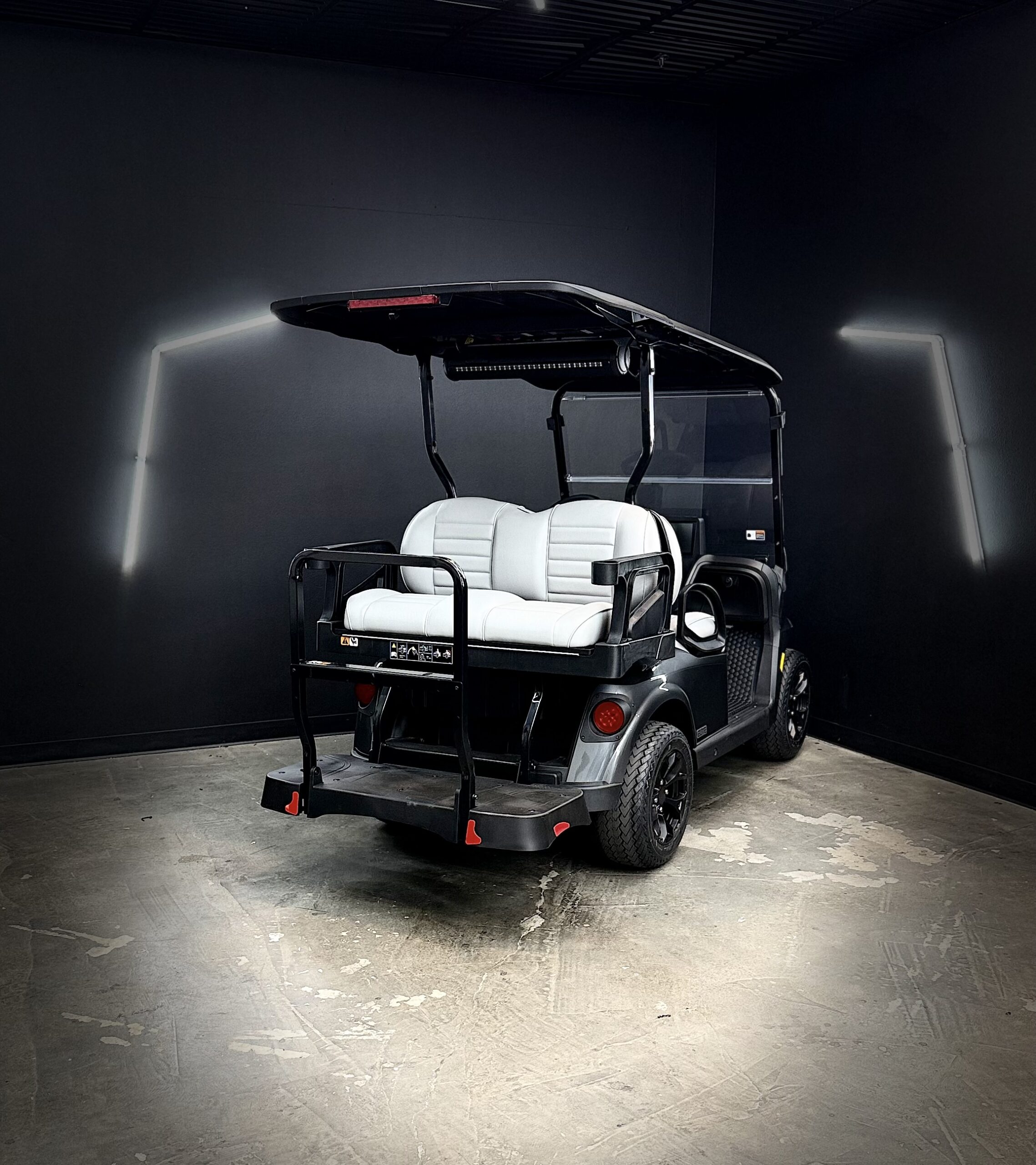 
								2026 E-Z-GO RXV 4 Summit XT Elite Lithium full									
