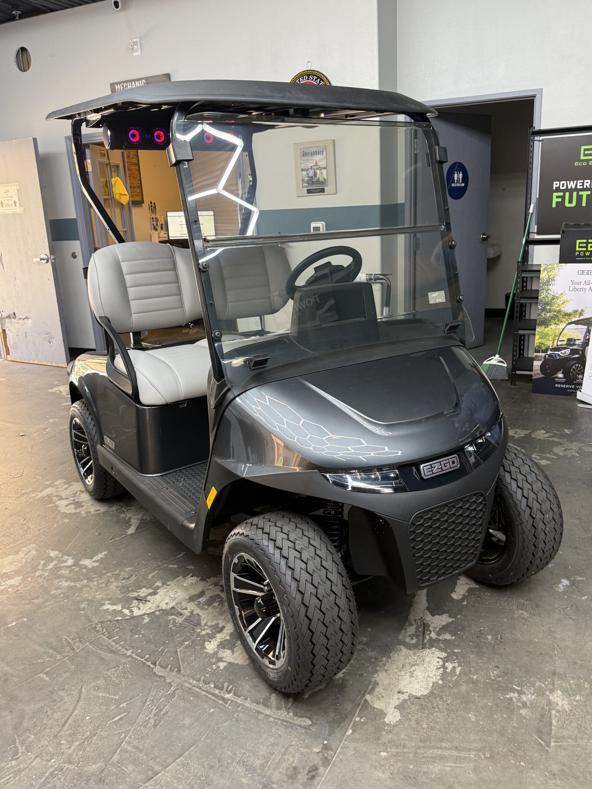 2026 E-Z-GO Freedom RXV ELiTE Lithium