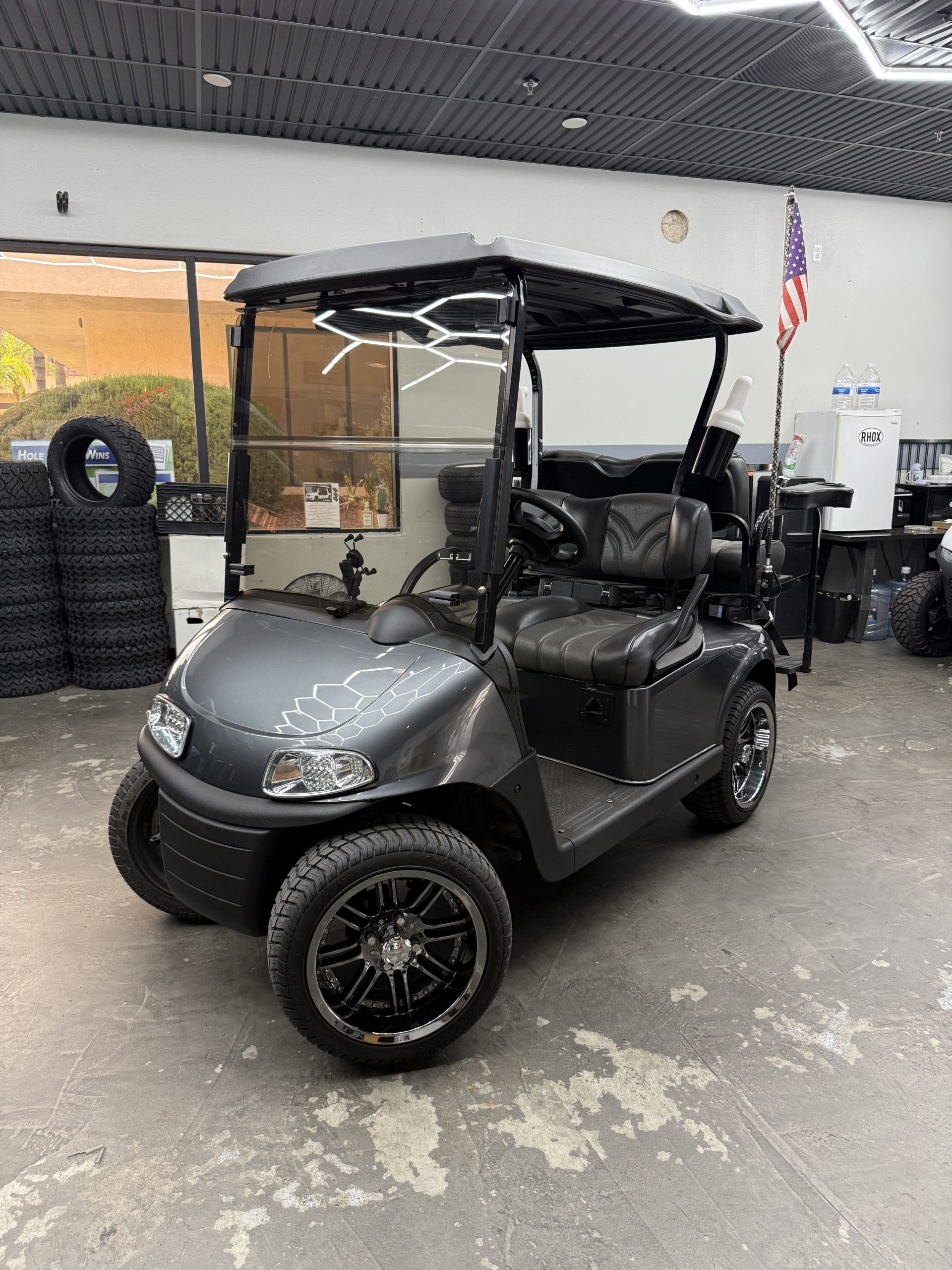 
								2018 E-Z-GO Freedom RXV full									
